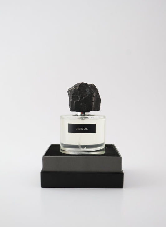 Mineral - Inspirado en Silver Mountain Water de Creed